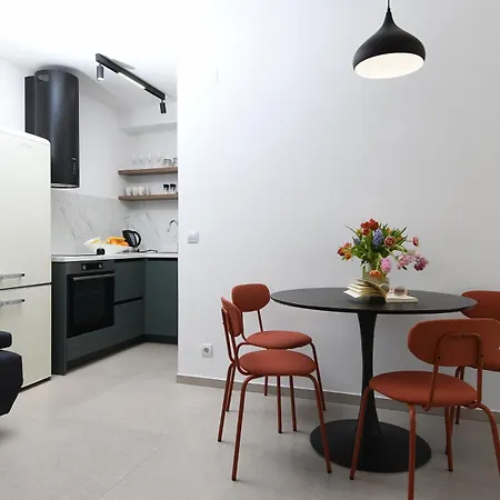 Cloud Apartment